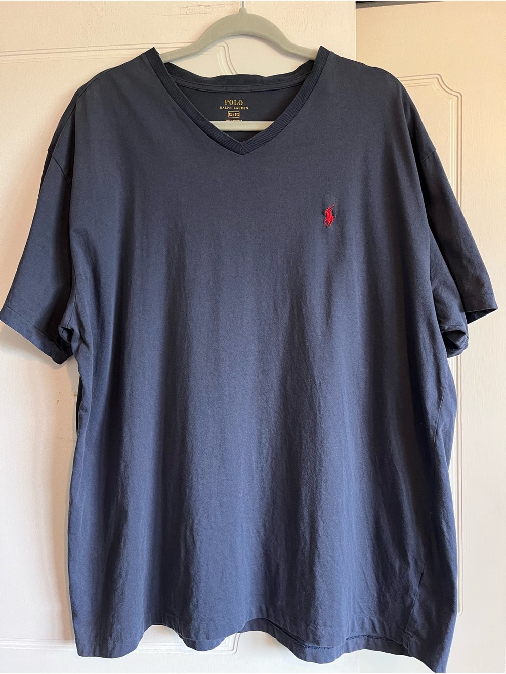 Polo Ralph Lauren Men's Size XL Navy Blue V-Neck T-Shirt Short Sleeve Pony Logo